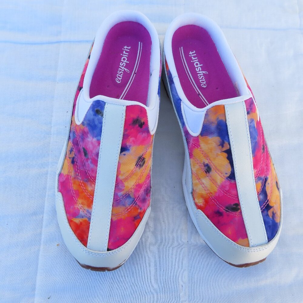 NWT Women's Easy Spirit Travel time Slip On Mule Sneakers